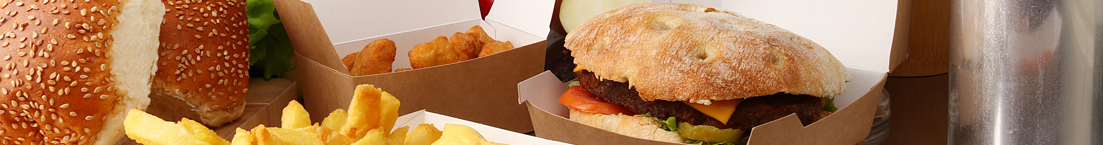 Snackbakjes en zakjes