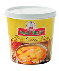 Mae ploy yellow curry pasta