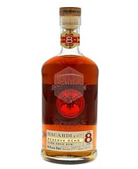 Bacardi reserva 8 anos