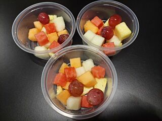 Fruitsalade bakje 125g X15 vorkje