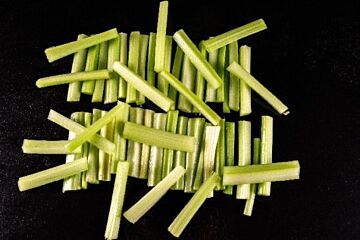 Bleekselderij DIPPER per 1kg