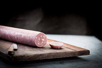 Louman grillworst m.kaas ongebak