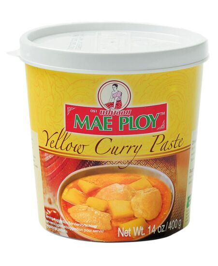 Mae ploy yellow curry pasta