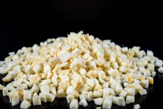 Knolselderij BLOK 10MM per 1kg